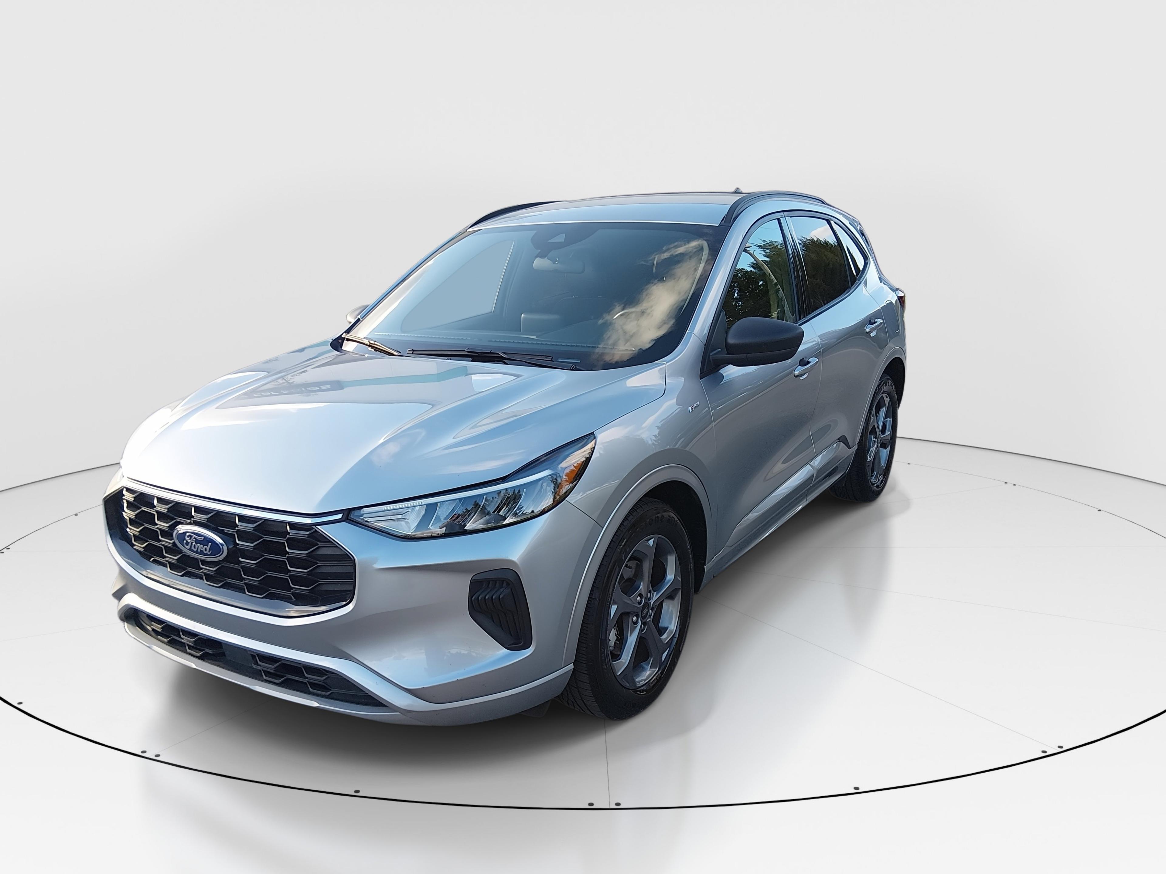 Ford Escape St-Line Fwd - Thumbnail 3