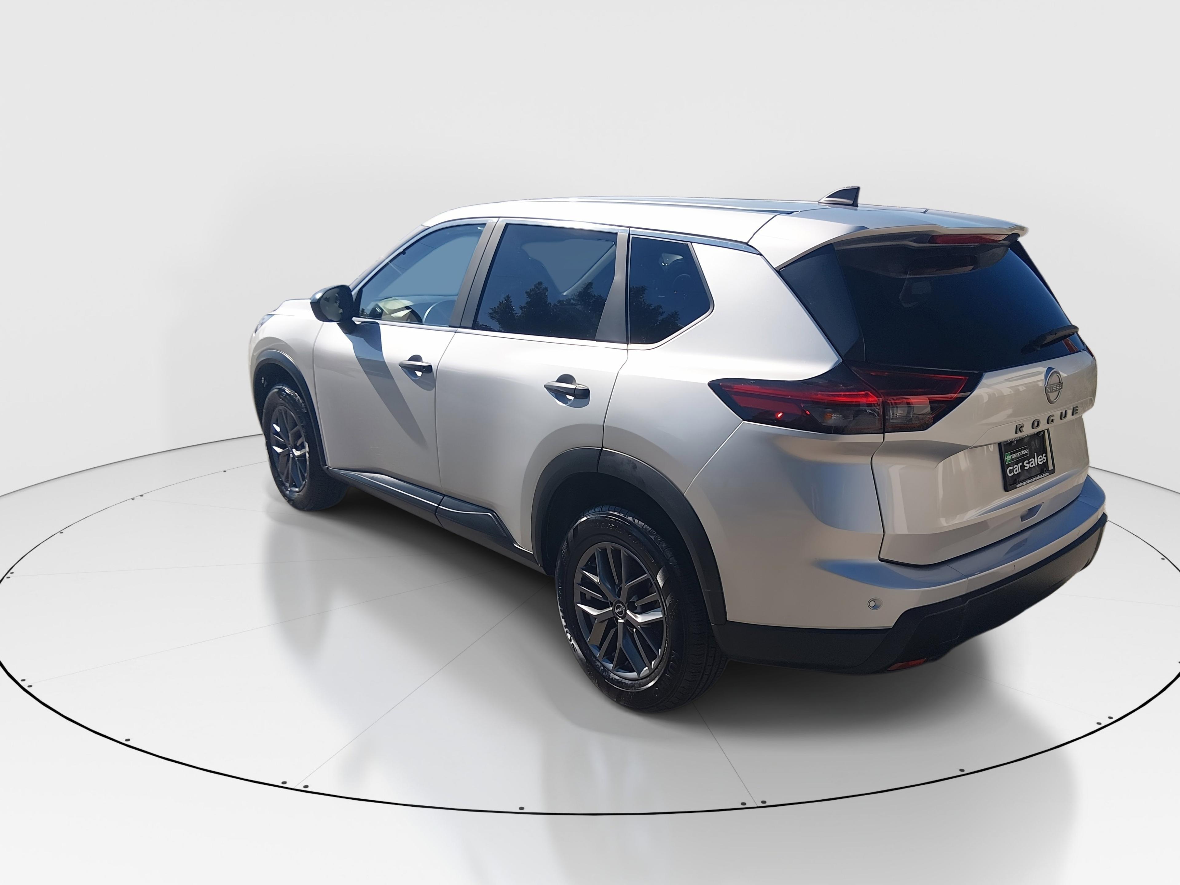 Nissan Rogue Fwd S - Thumbnail 5