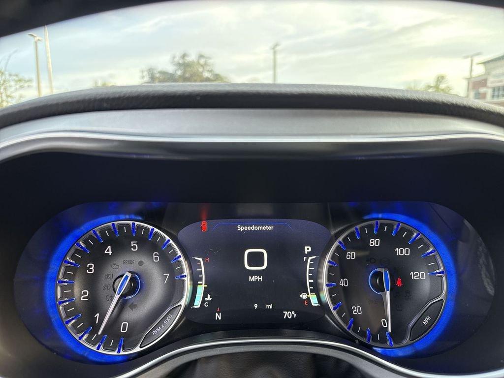 Chrysler Pacifica Limited - Thumbnail 19