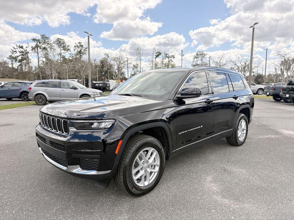 Jeep Grand Cherokee L Laredo X 4X4 - Thumbnail 8