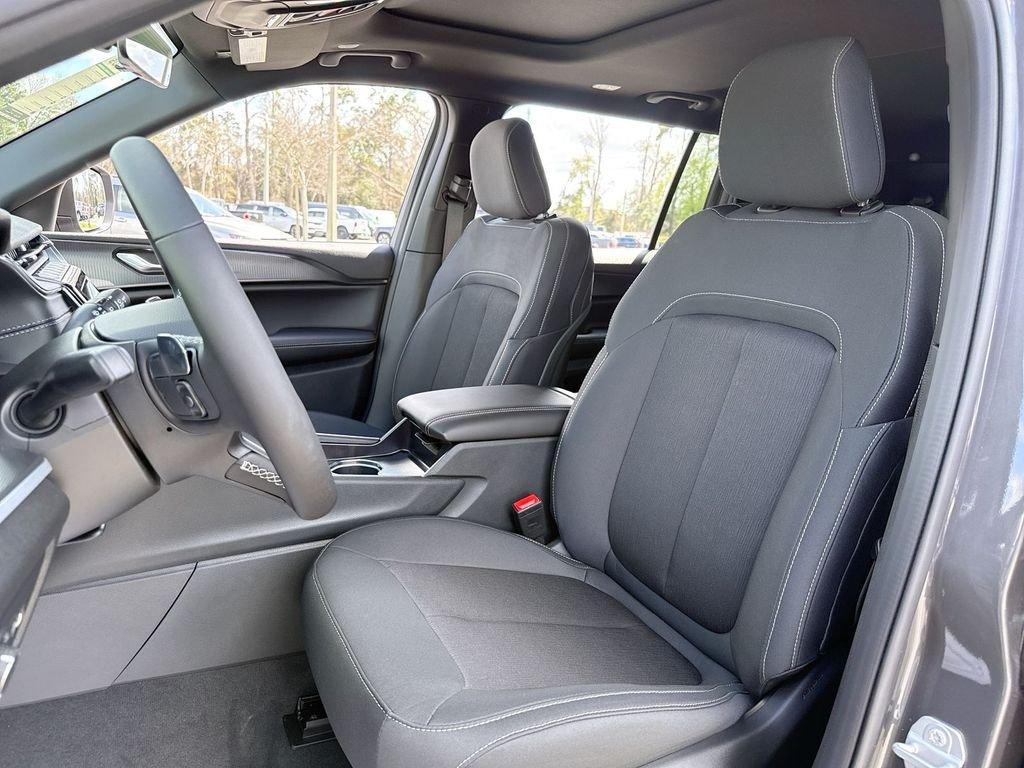 Jeep Grand Cherokee L Laredo X 4X4 - Thumbnail 11