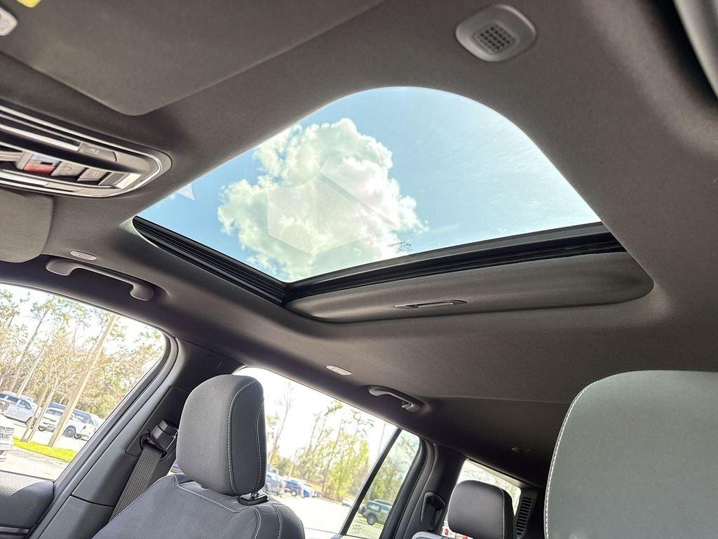 Jeep Grand Cherokee L Laredo X 4X4 - Thumbnail 17