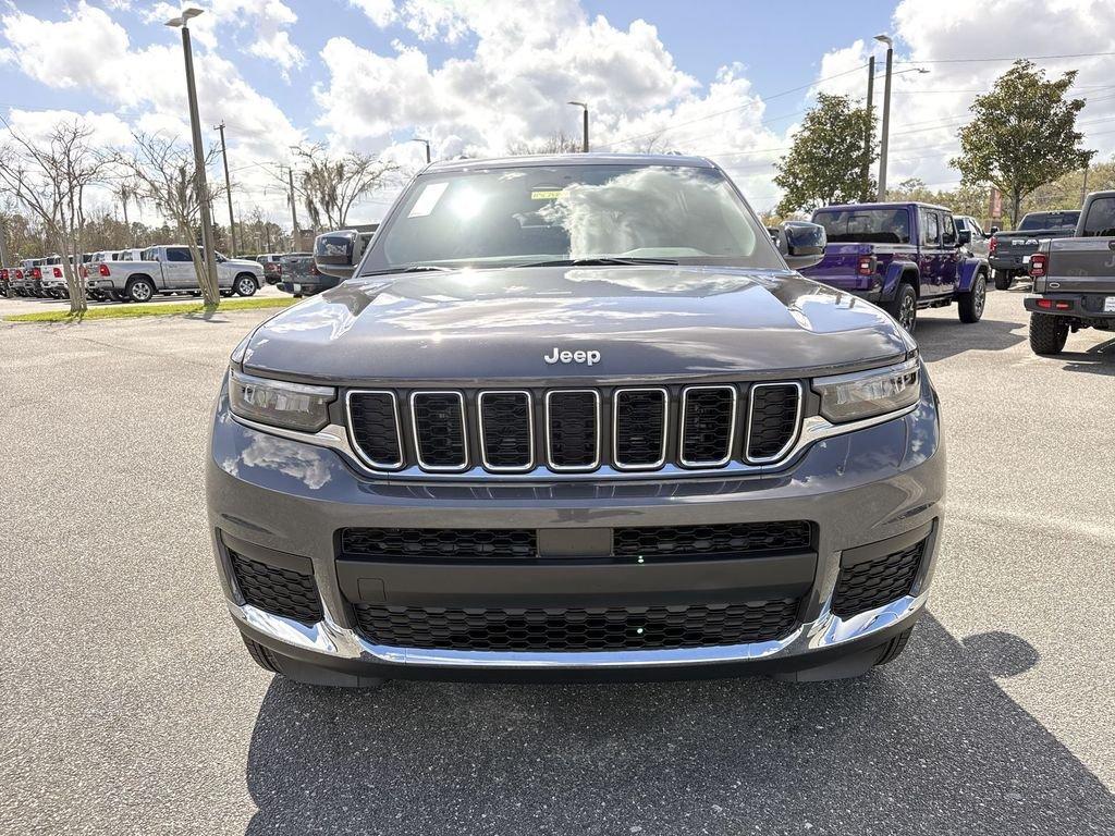 Jeep Grand Cherokee L Laredo X 4X4 - Thumbnail 8