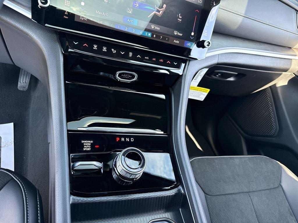 Jeep Grand Cherokee Laredo Altitude 4X4 - Thumbnail 20