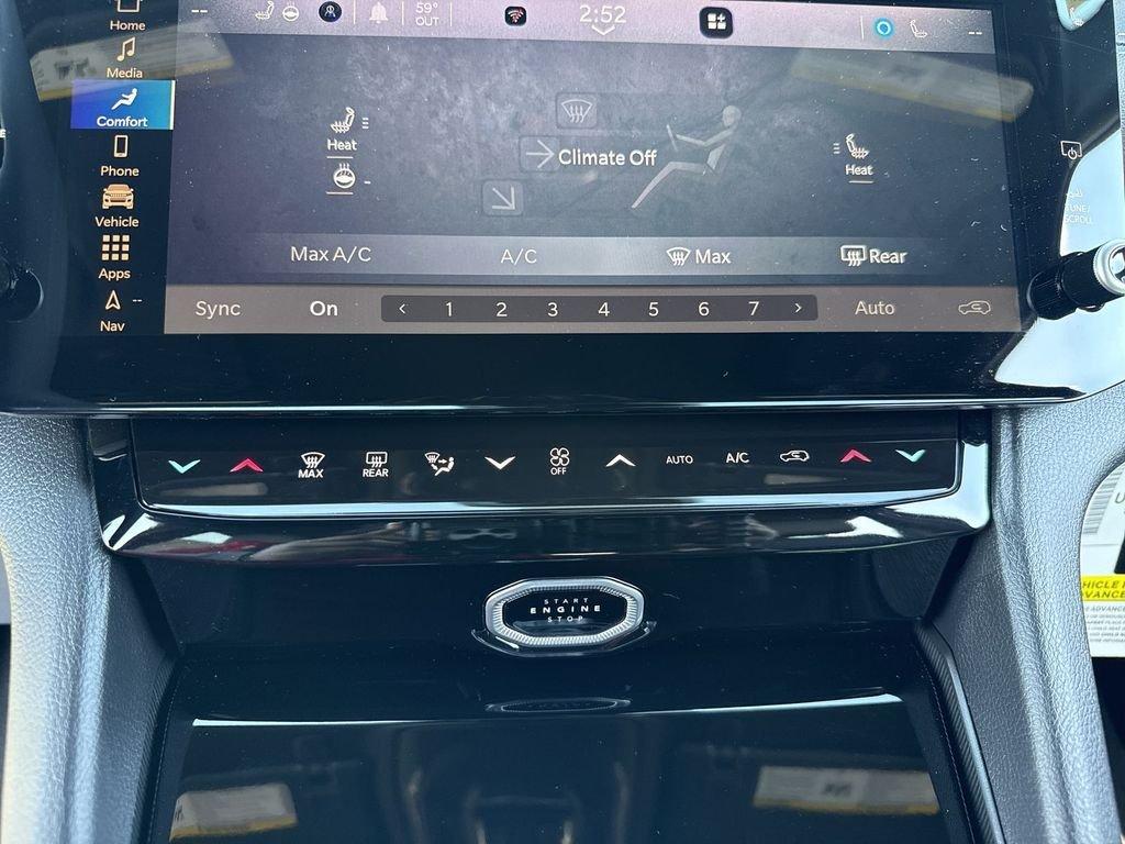 Jeep Grand Cherokee Laredo Altitude 4X4 - Thumbnail 19