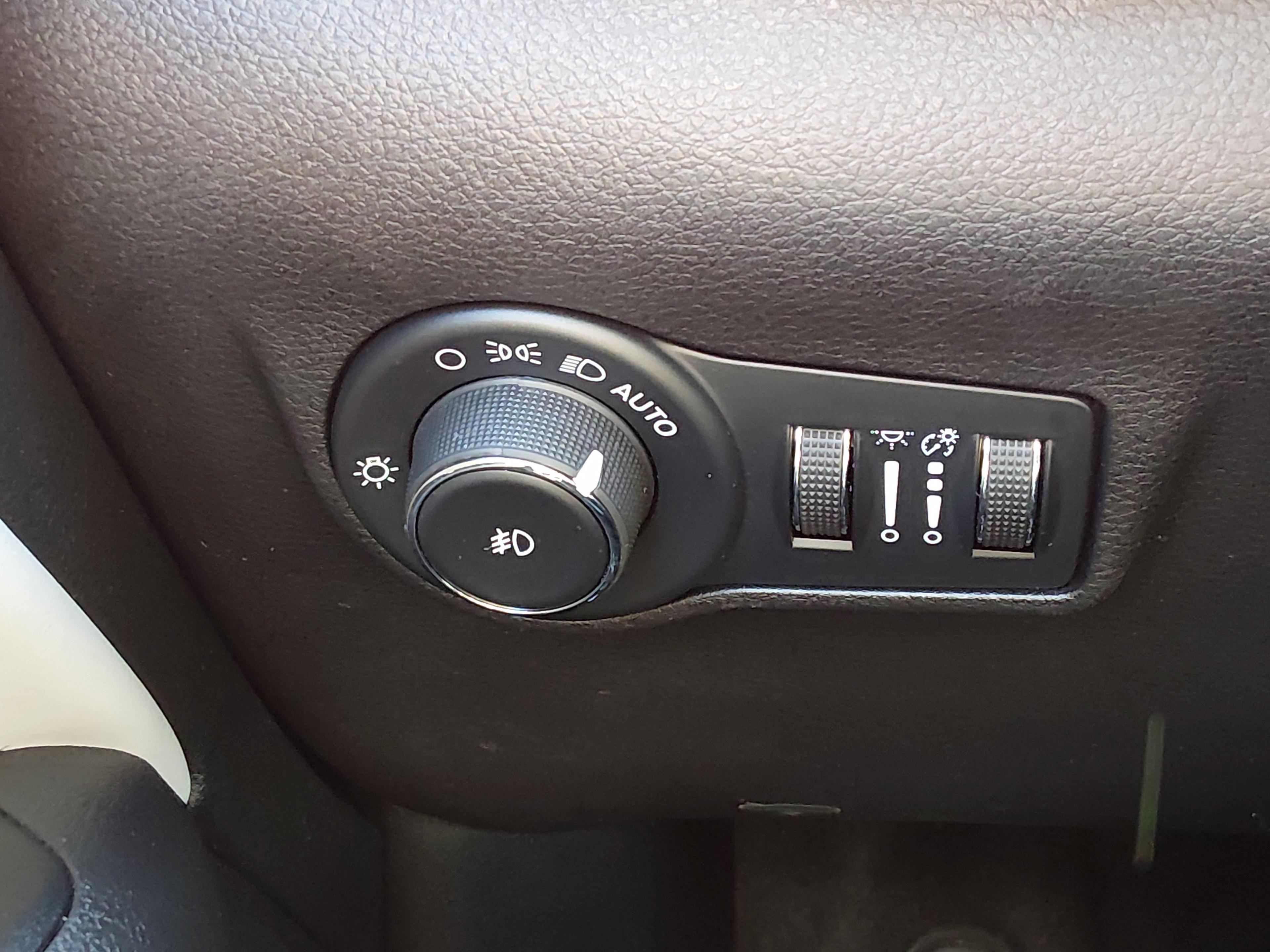 Jeep Compass Limited 4X4 - Thumbnail 13