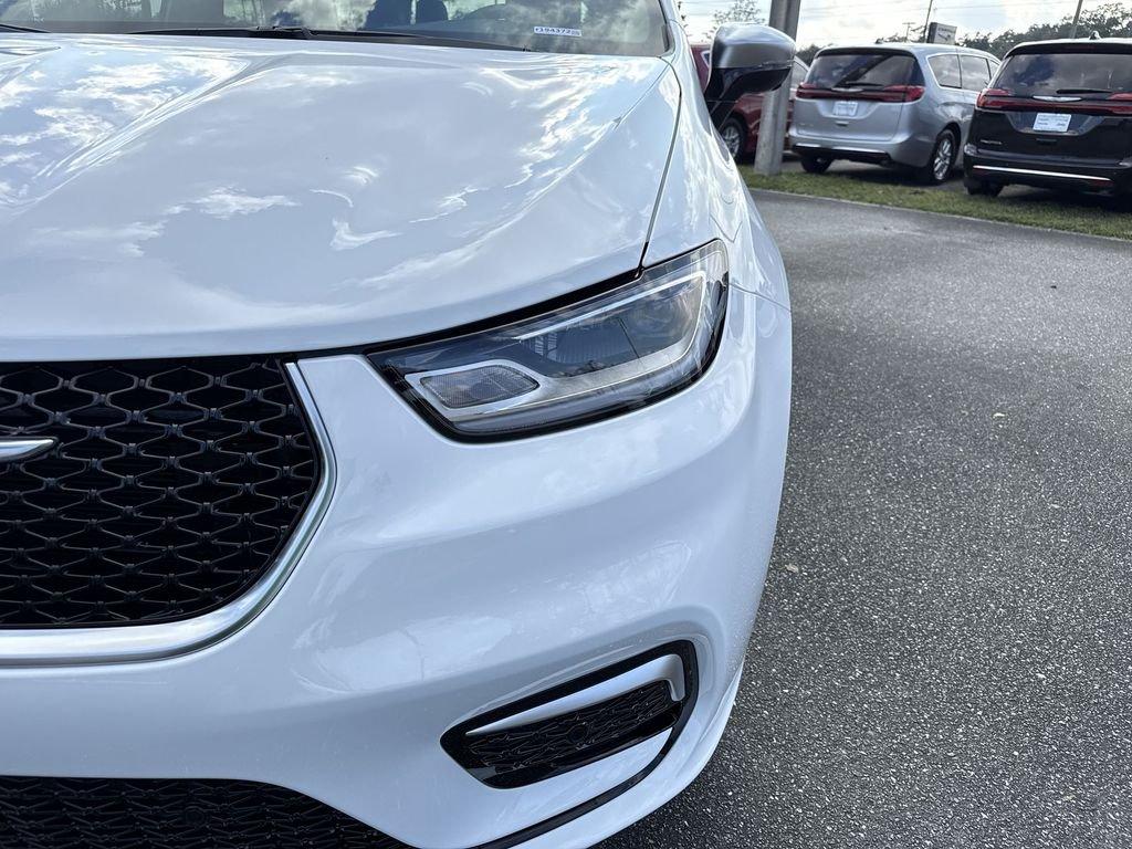 Chrysler Pacifica Pinnacle - Thumbnail 10