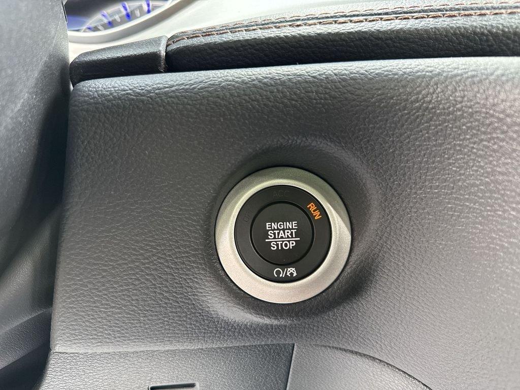 Chrysler Pacifica Pinnacle - Thumbnail 20