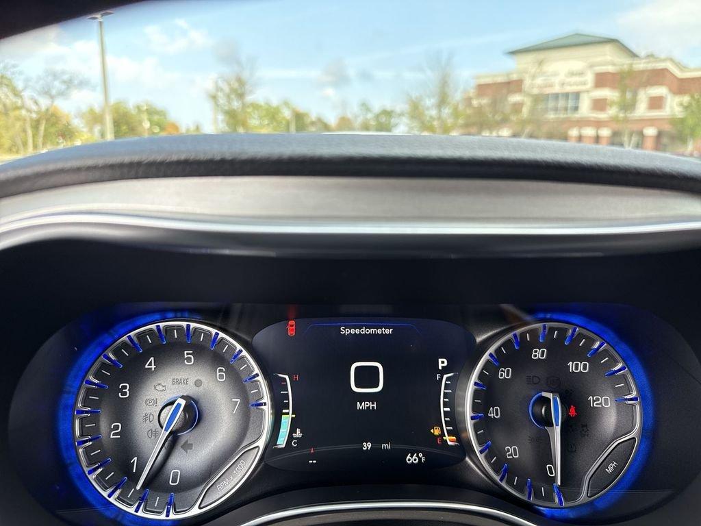 Chrysler Pacifica Pinnacle - Thumbnail 19