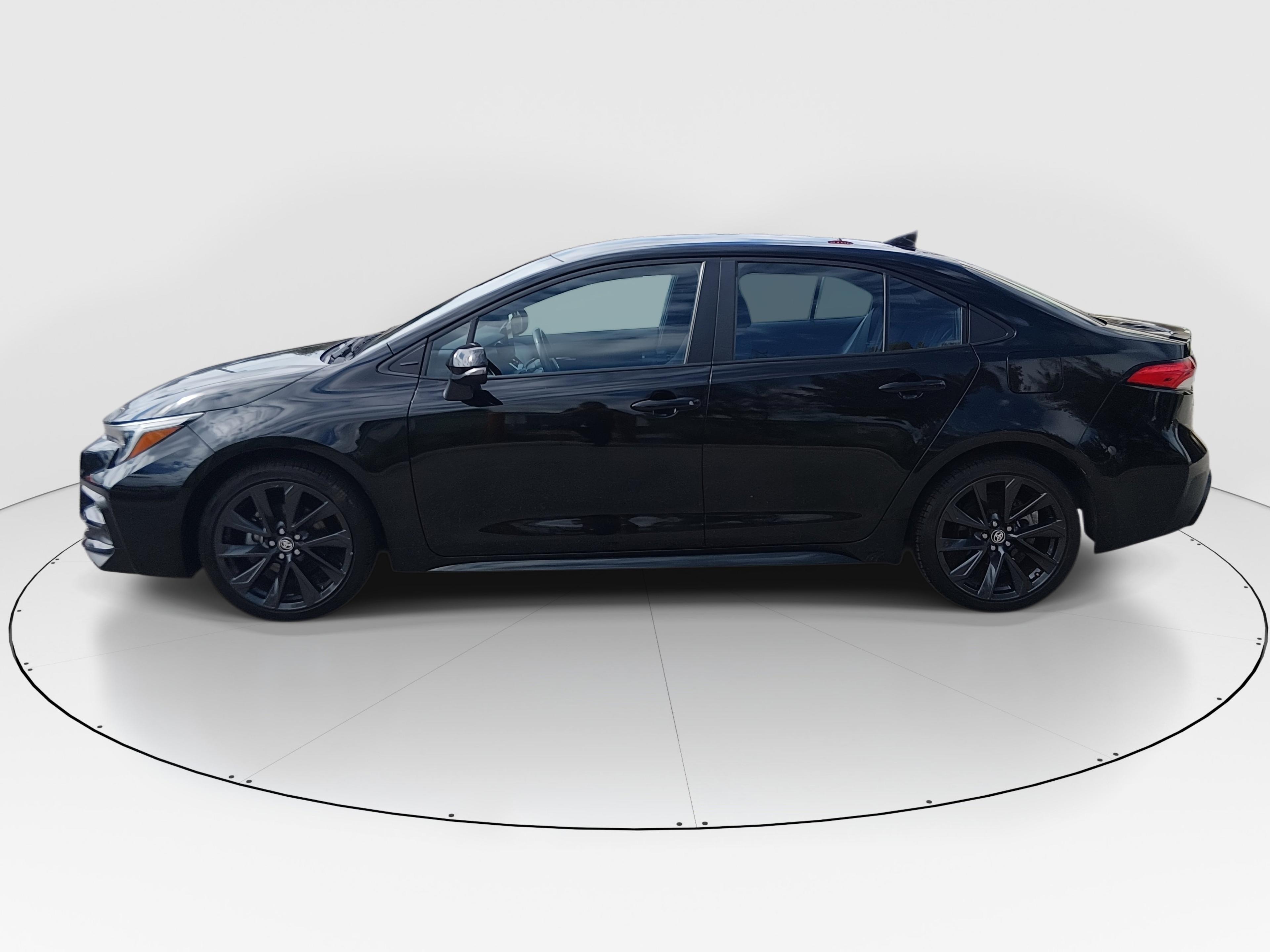 Toyota Corolla Se Cvt - Thumbnail 4