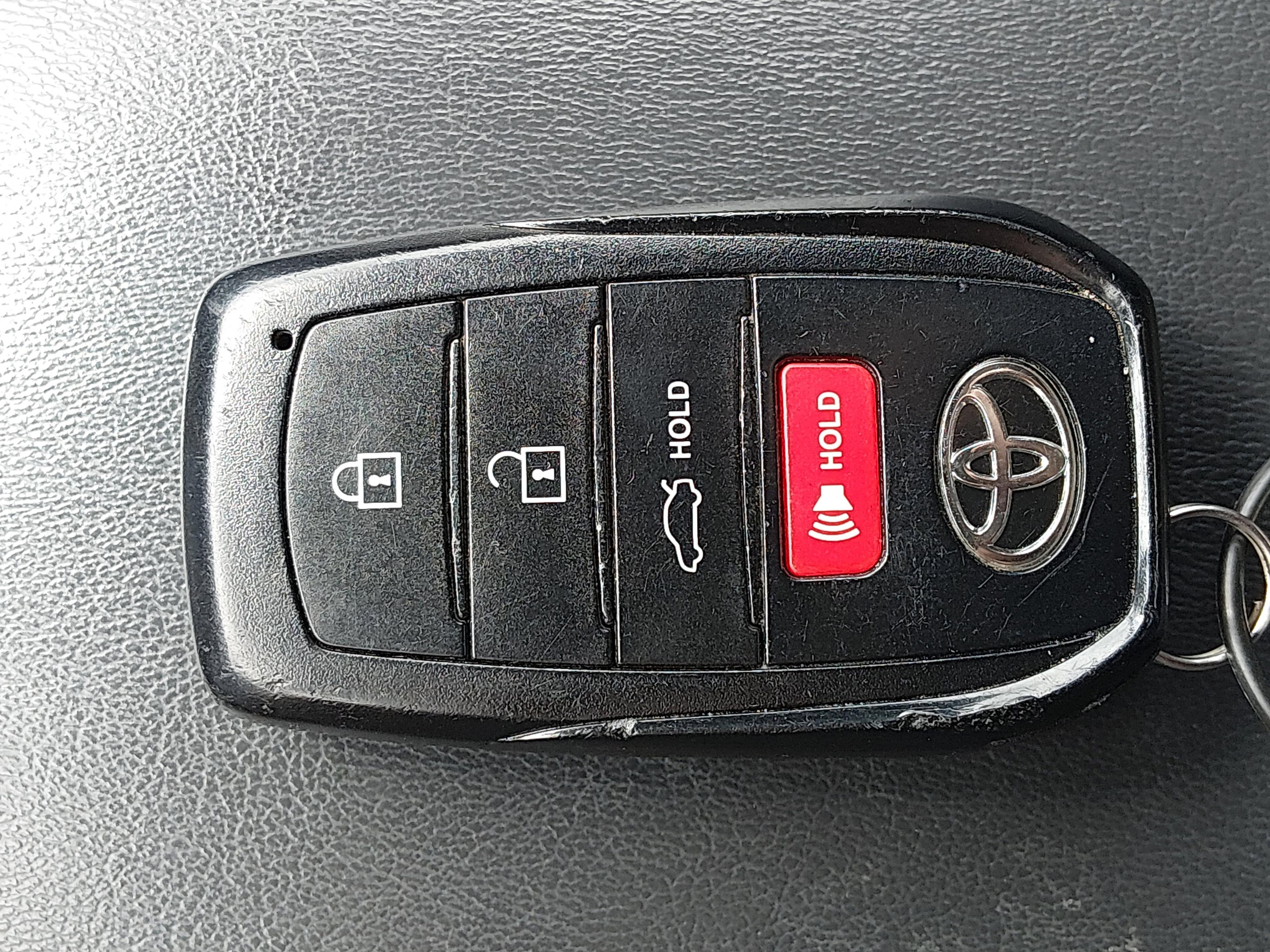 Toyota Corolla Se Cvt - Thumbnail 15