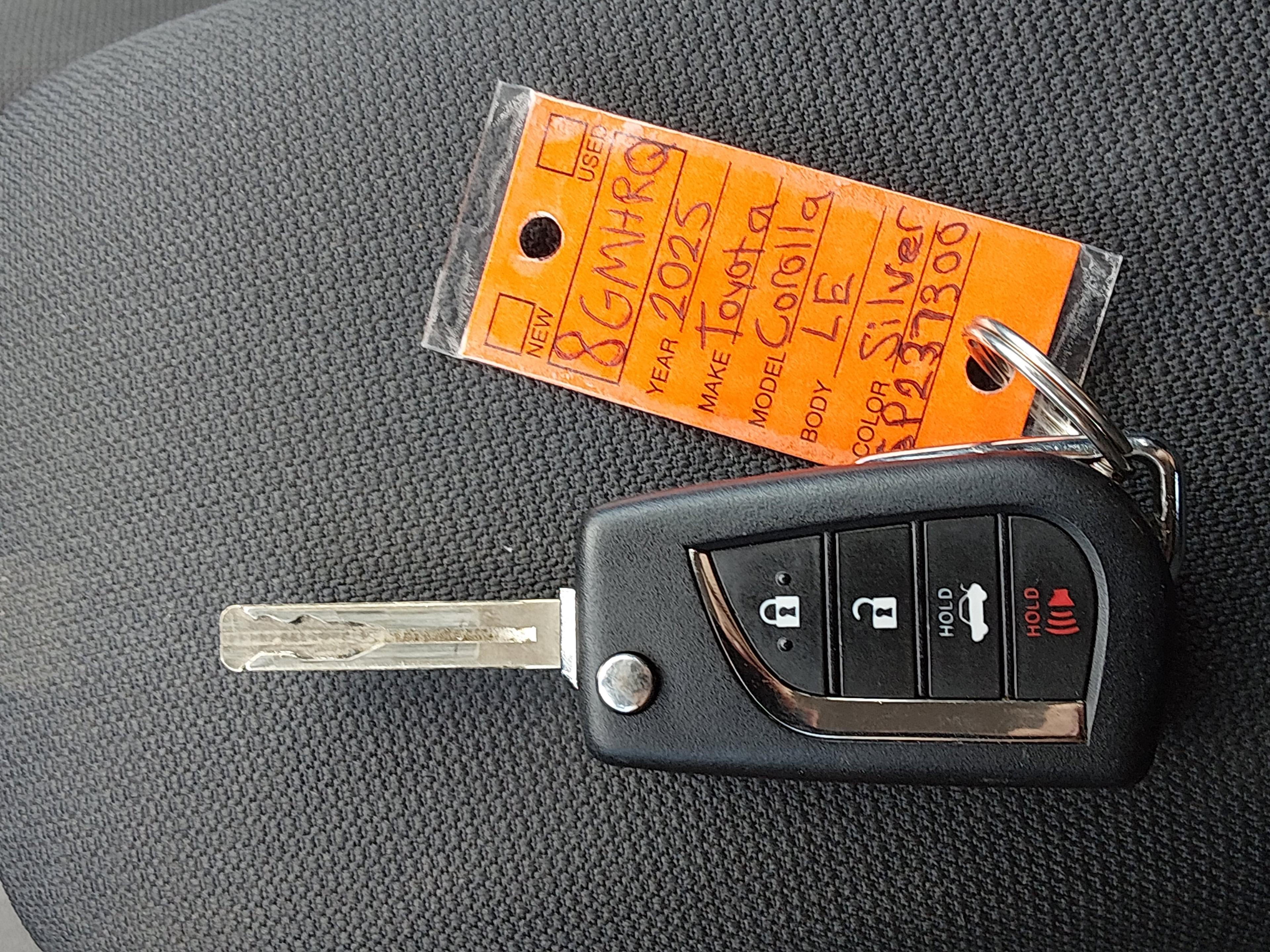 Toyota Corolla Le Cvt - Thumbnail 15