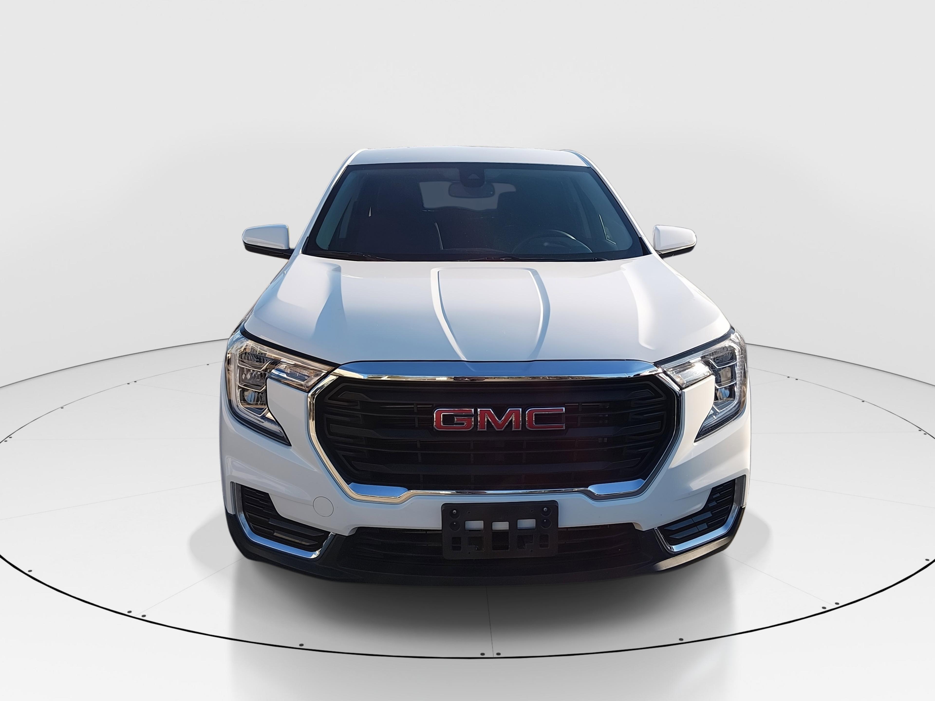 GMC Terrain Fwd 4Dr Sle - Thumbnail 2