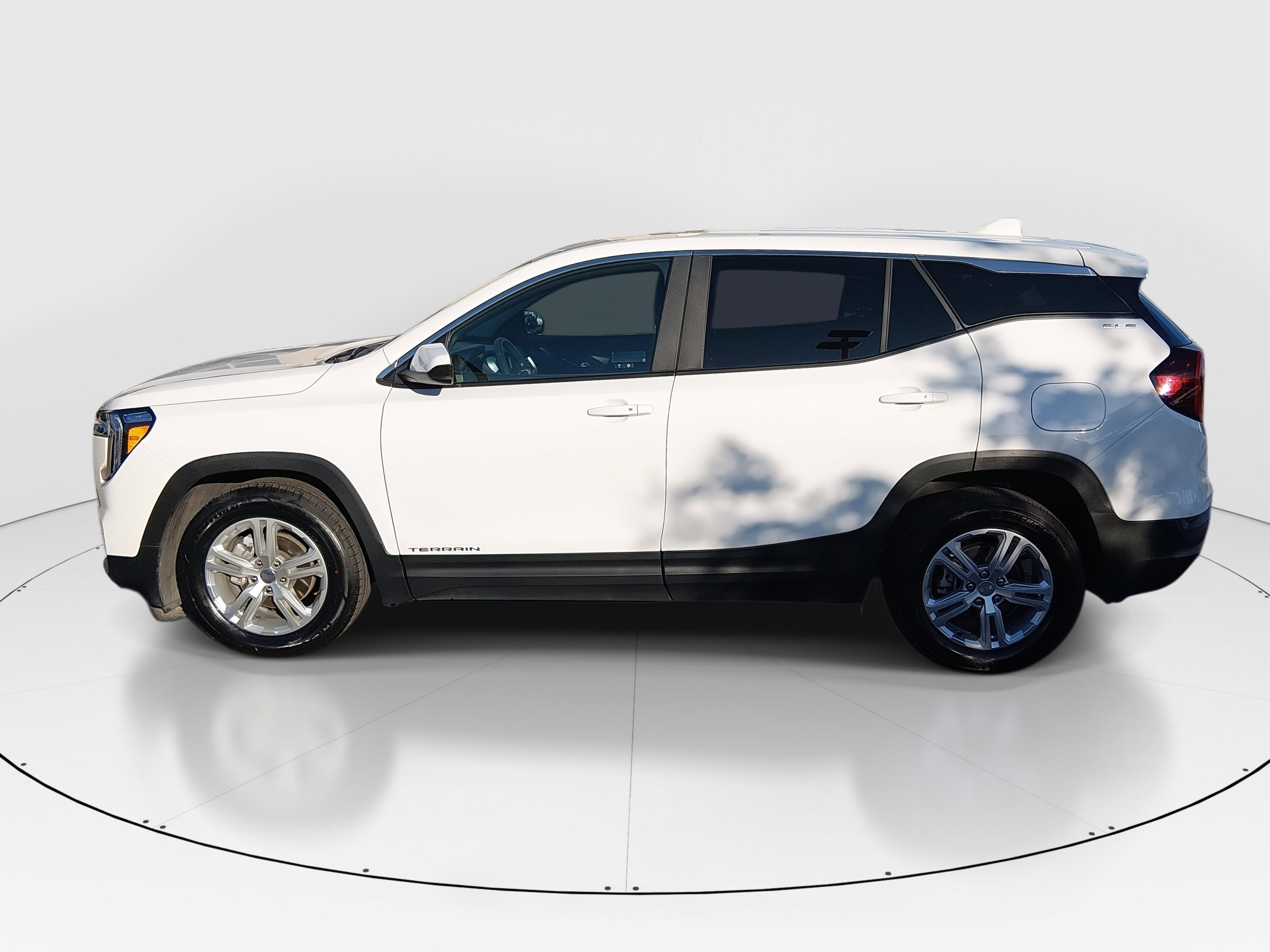 GMC Terrain Fwd 4Dr Sle - Thumbnail 4