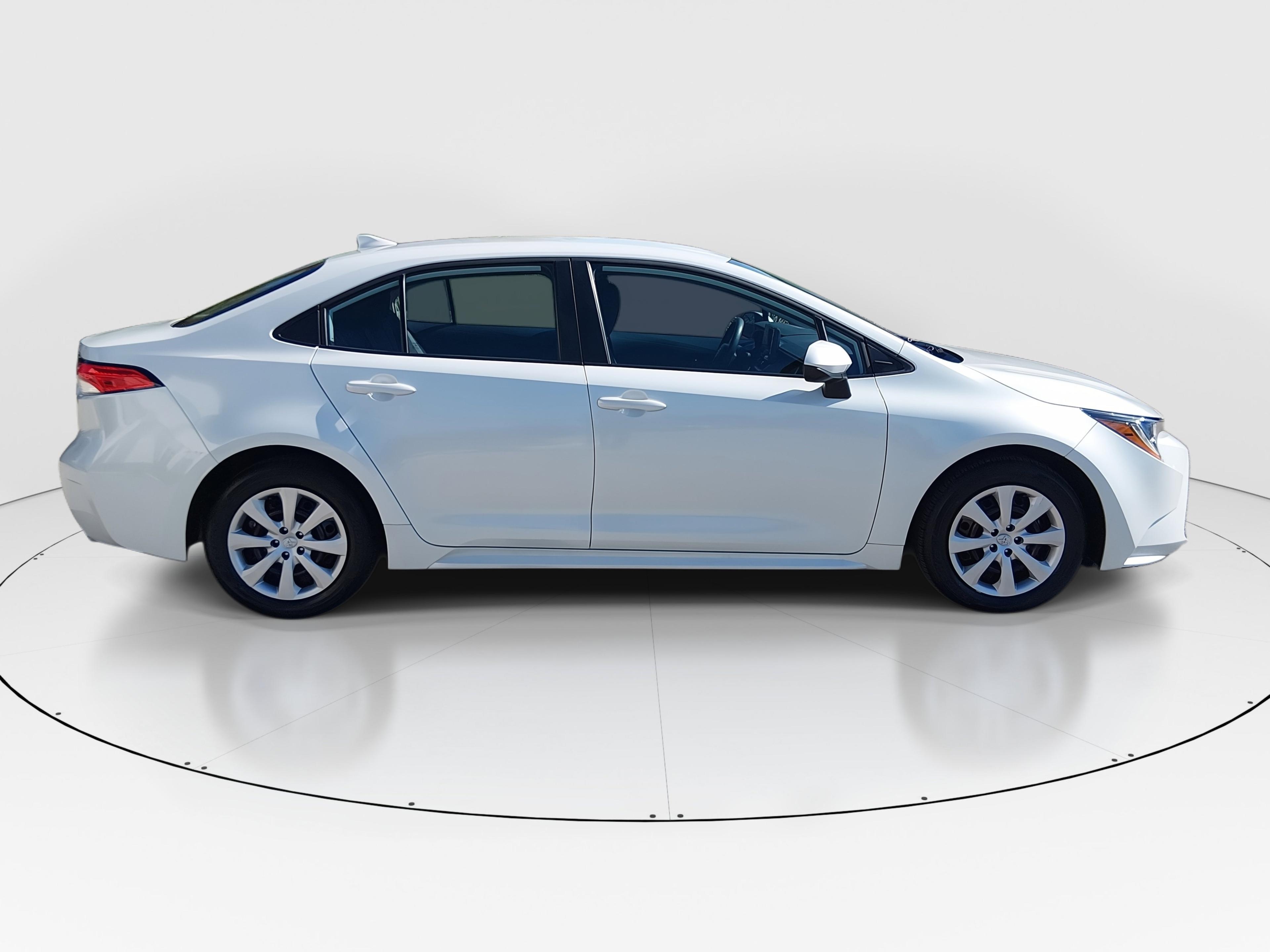 Toyota Corolla Le Cvt - Thumbnail 8