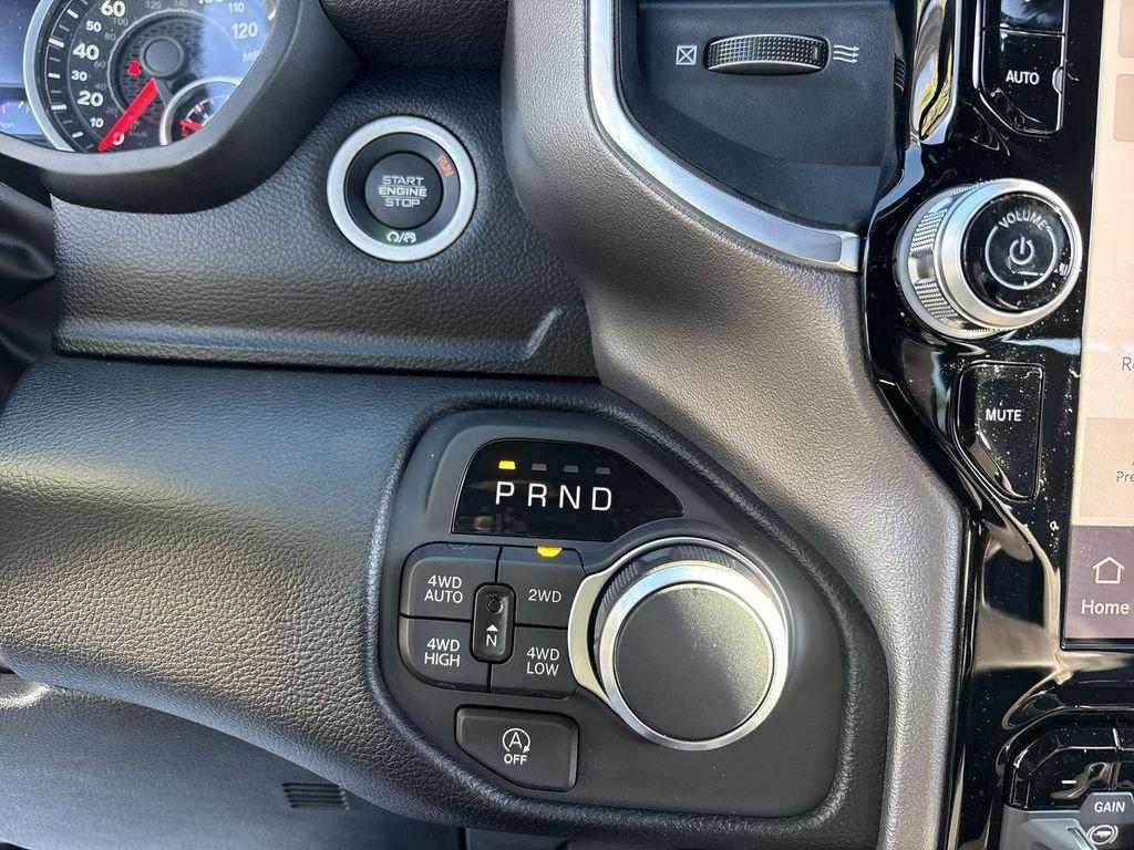 Ram 1500 Big Horn Crew Cab 4X4 5'7' Box - Thumbnail 20