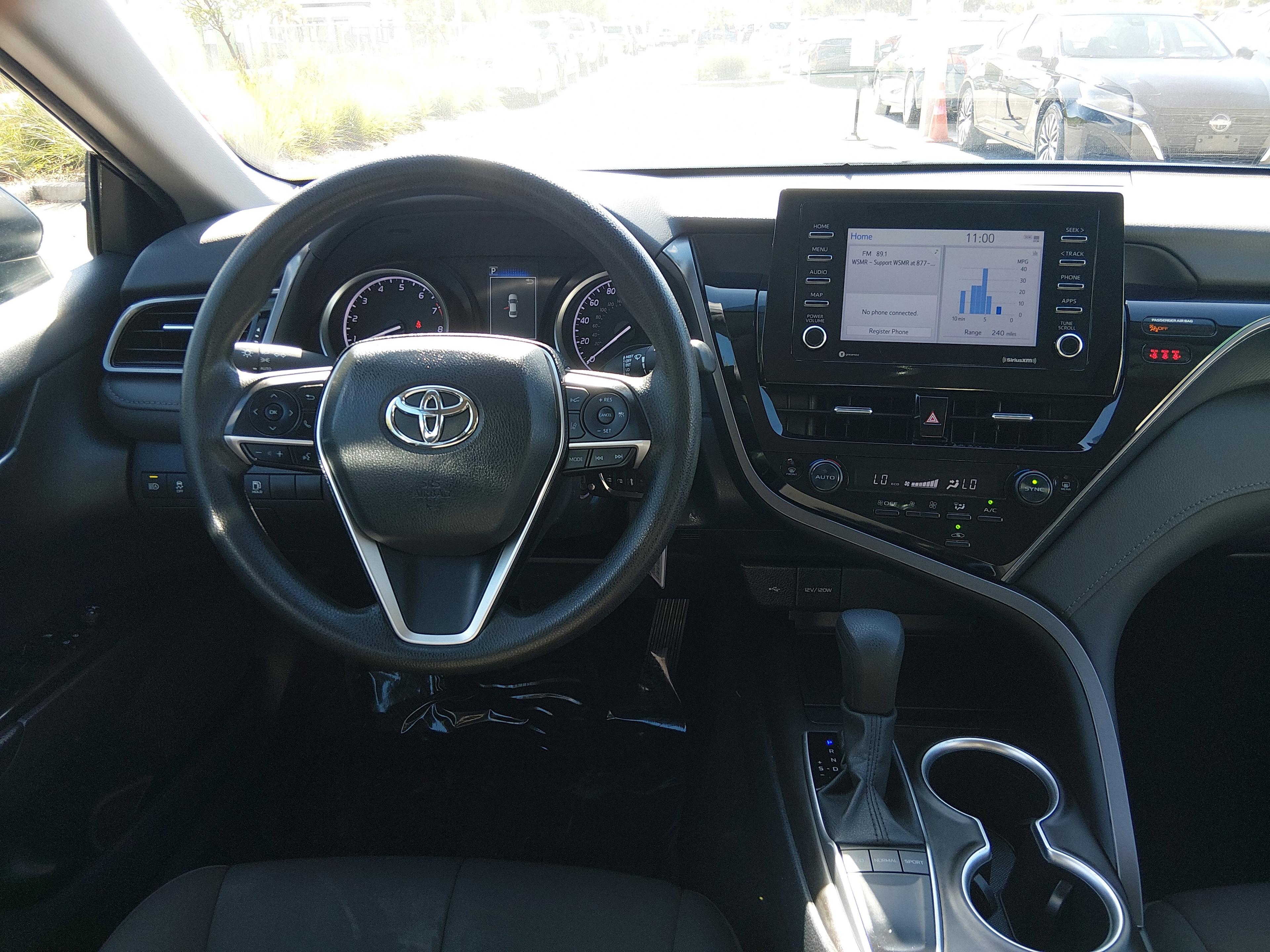 Toyota Camry Le Auto - Thumbnail 12