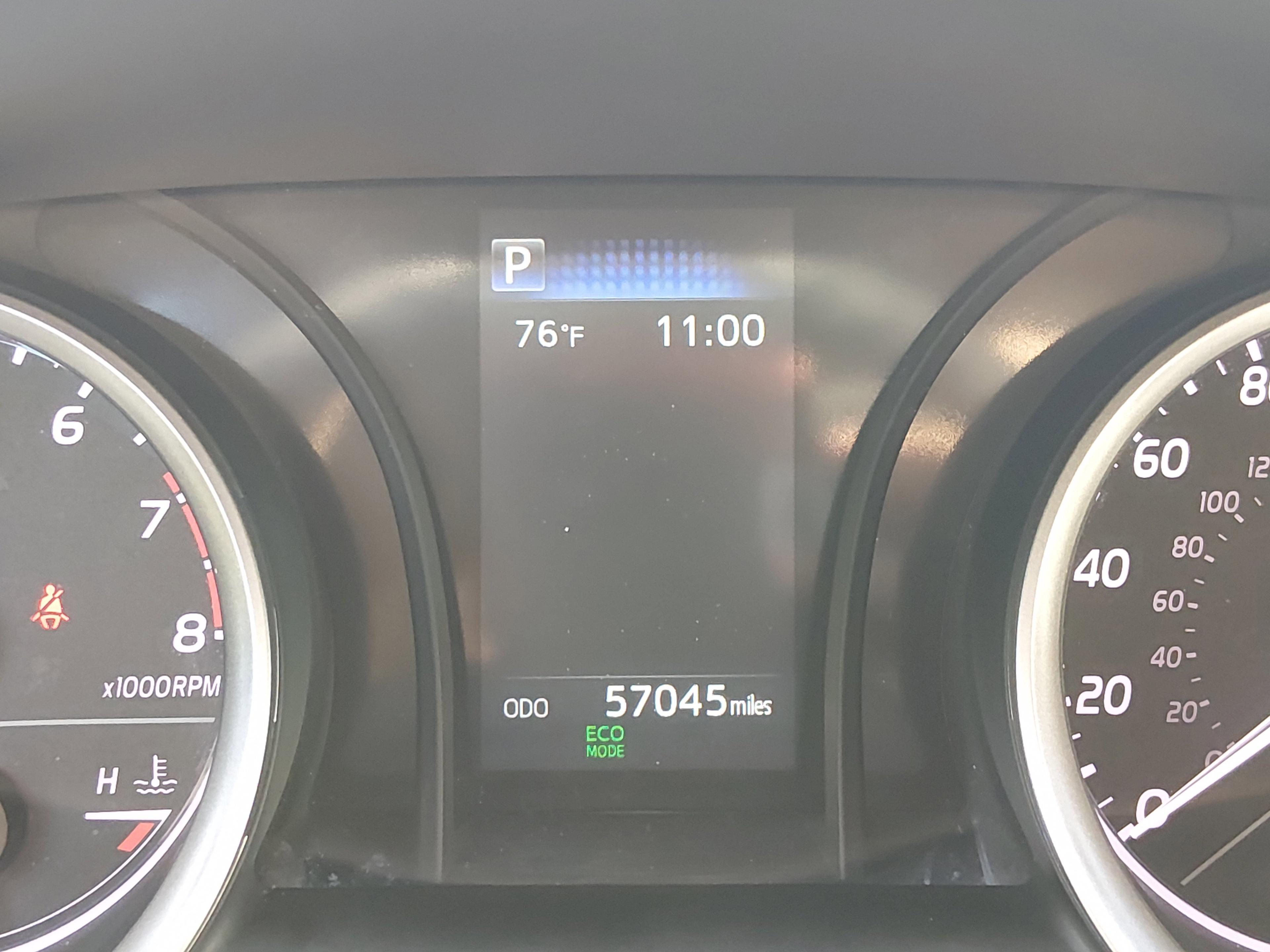 Toyota Camry Le Auto - Thumbnail 14