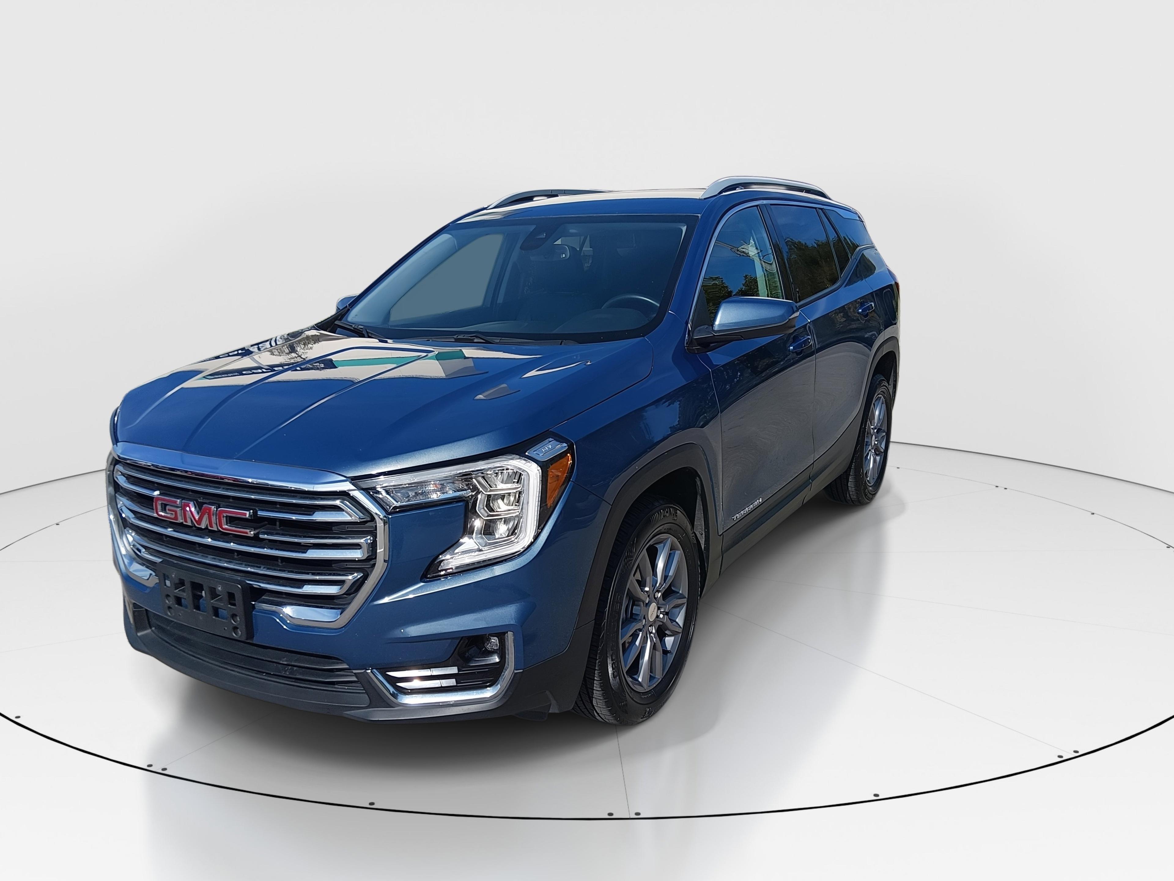 GMC Terrain Awd 4Dr Slt - Thumbnail 3