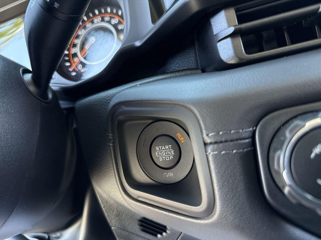 Jeep Gladiator Mojave 4X4 - Thumbnail 20