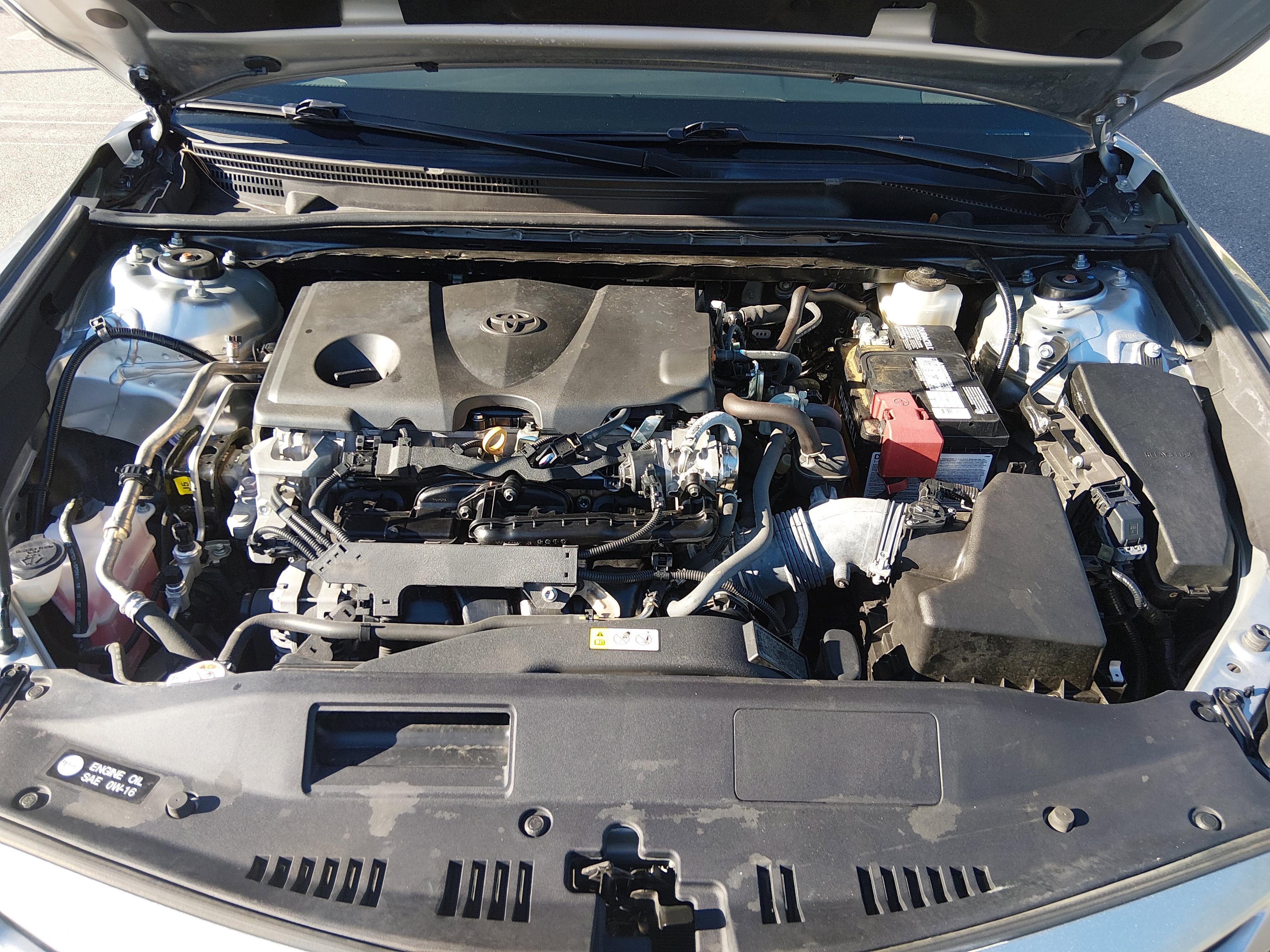 Toyota Camry Se Auto - Thumbnail 9