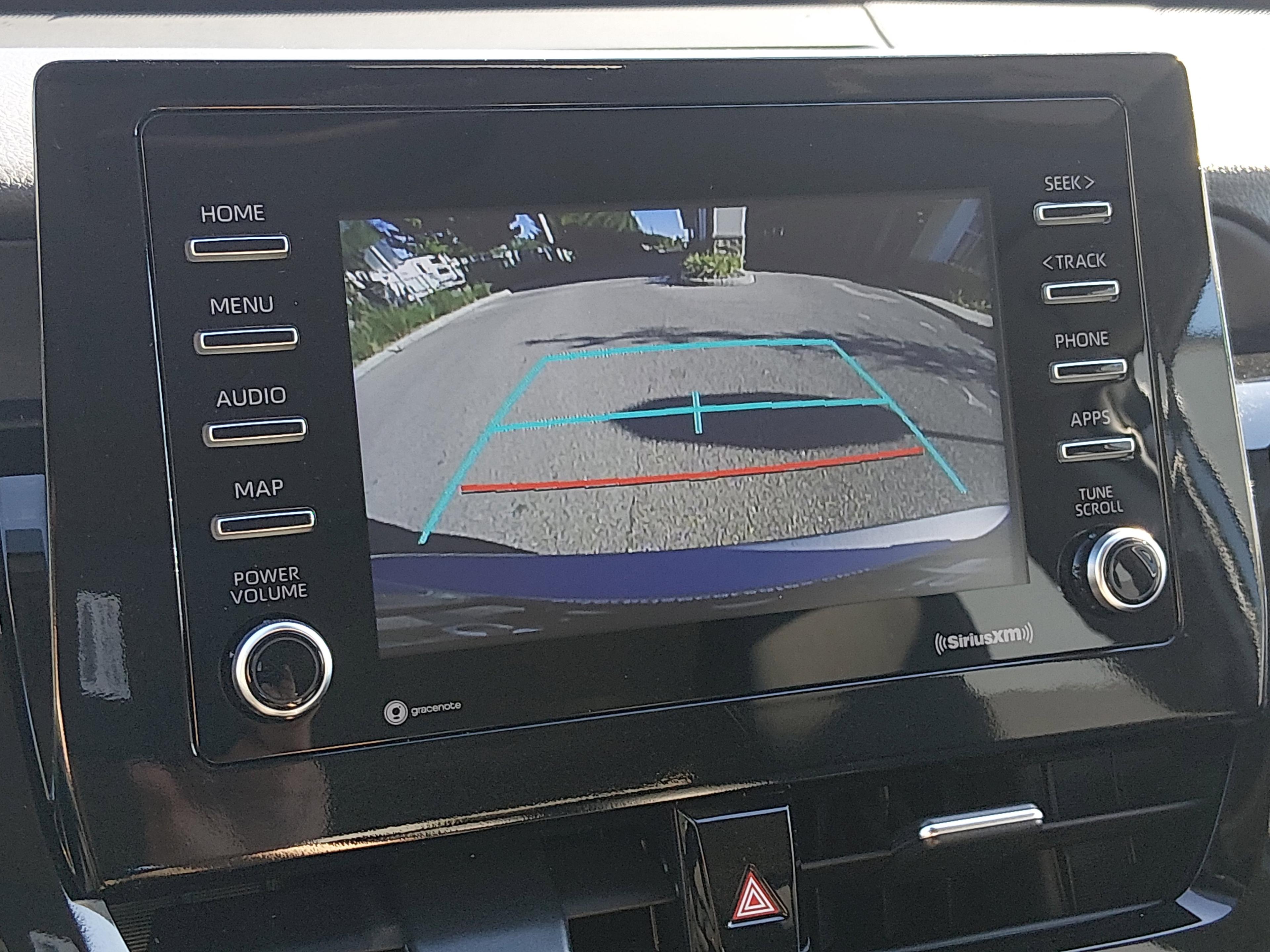 Toyota Camry Se Auto - Thumbnail 16