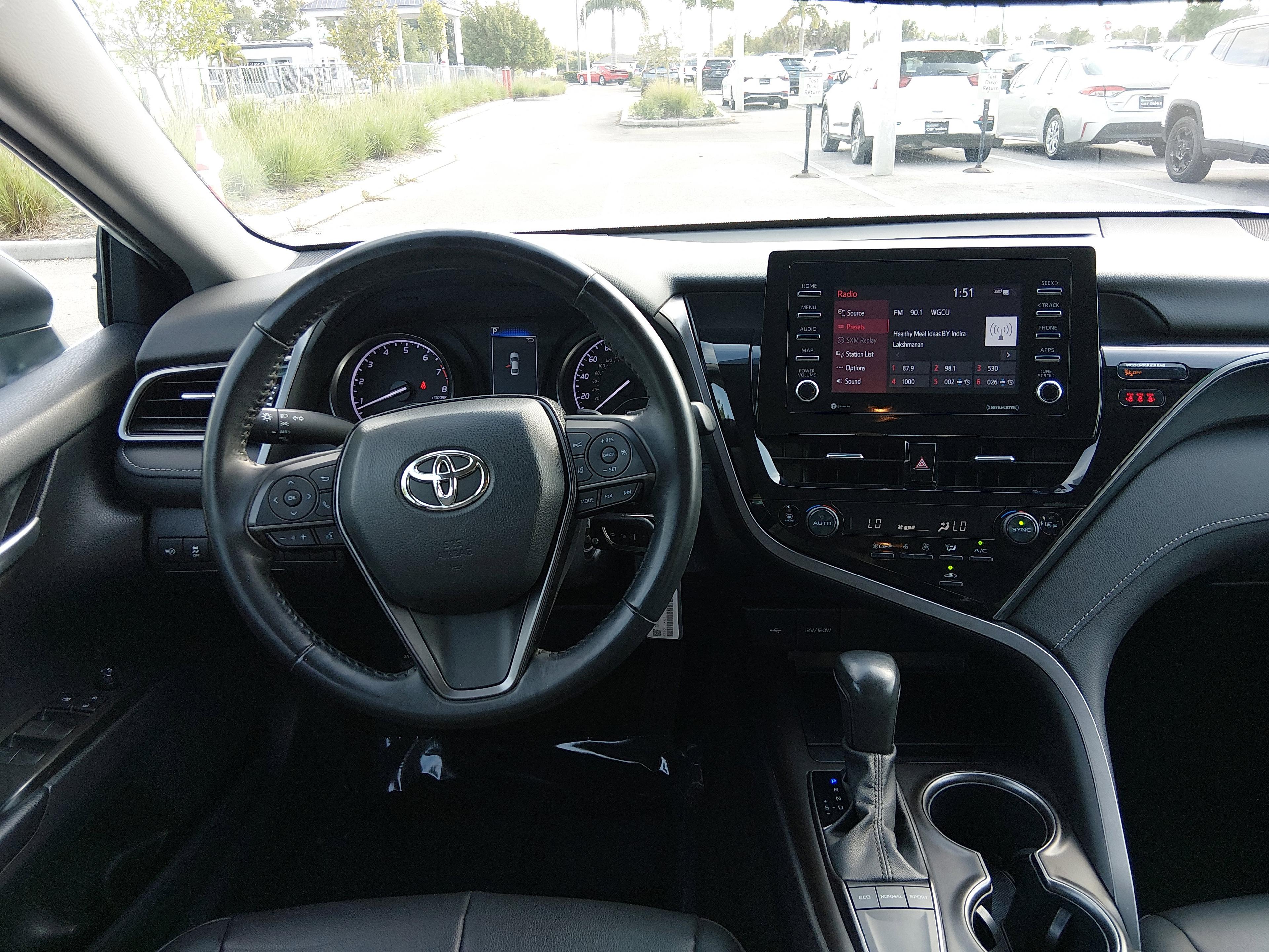 Toyota Camry Se Auto - Thumbnail 12