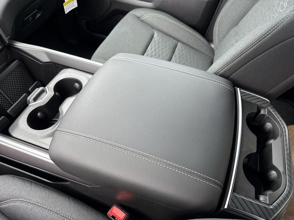 Ram 1500 Big Horn Crew Cab 4X4 5'7' Box - Thumbnail 20