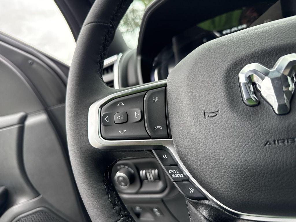 Ram 1500 Big Horn Crew Cab 4X4 5'7' Box - Thumbnail 14