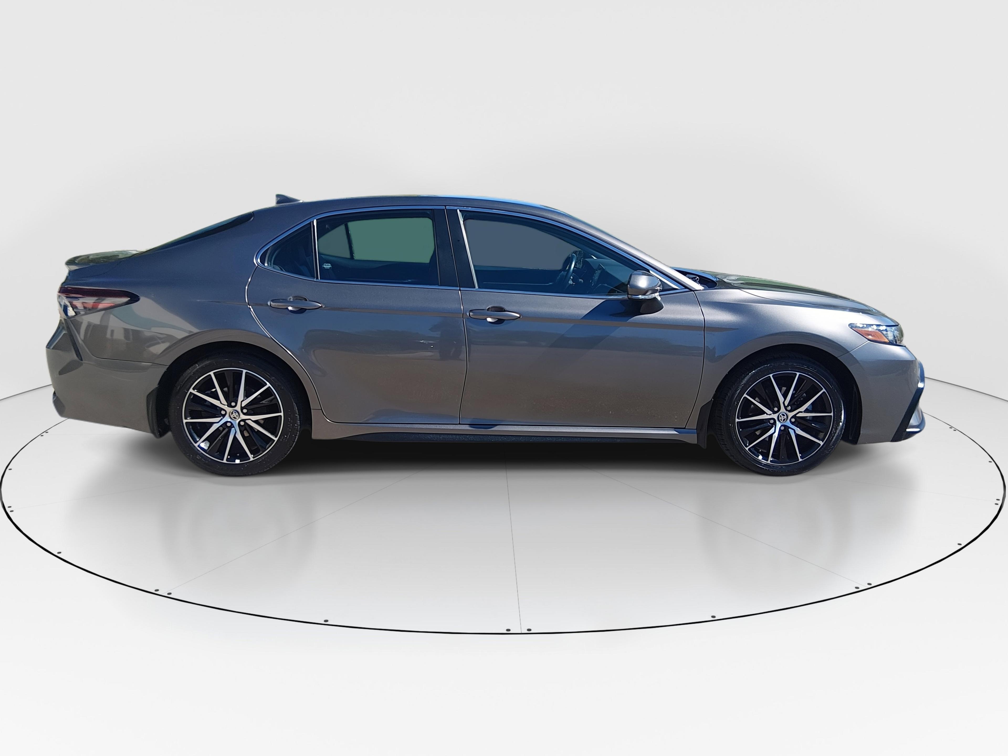 Toyota Camry Se Auto - Thumbnail 8