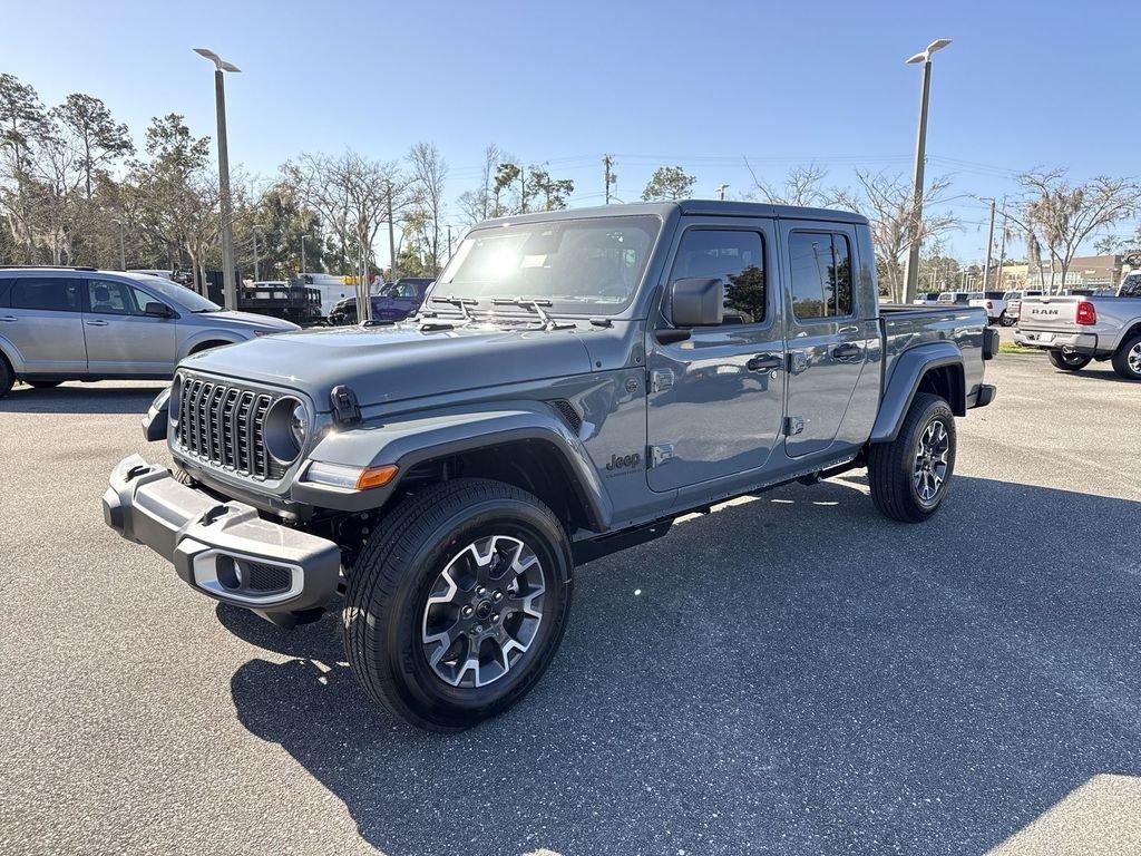 Jeep Gladiator Sahara 4X4 - Thumbnail 8