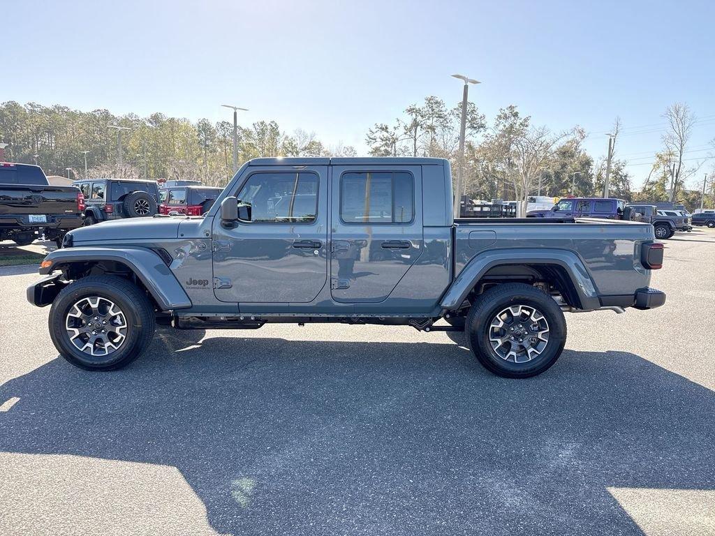 Jeep Gladiator Sahara 4X4 - Thumbnail 7