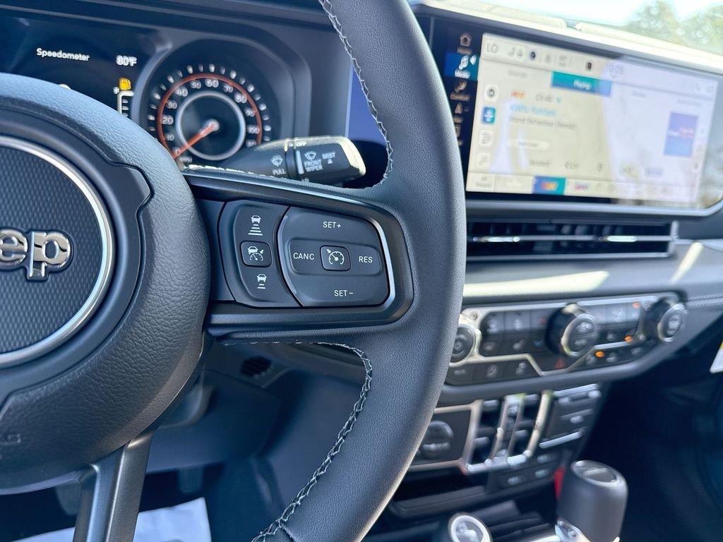 Jeep Gladiator Sahara 4X4 - Thumbnail 16