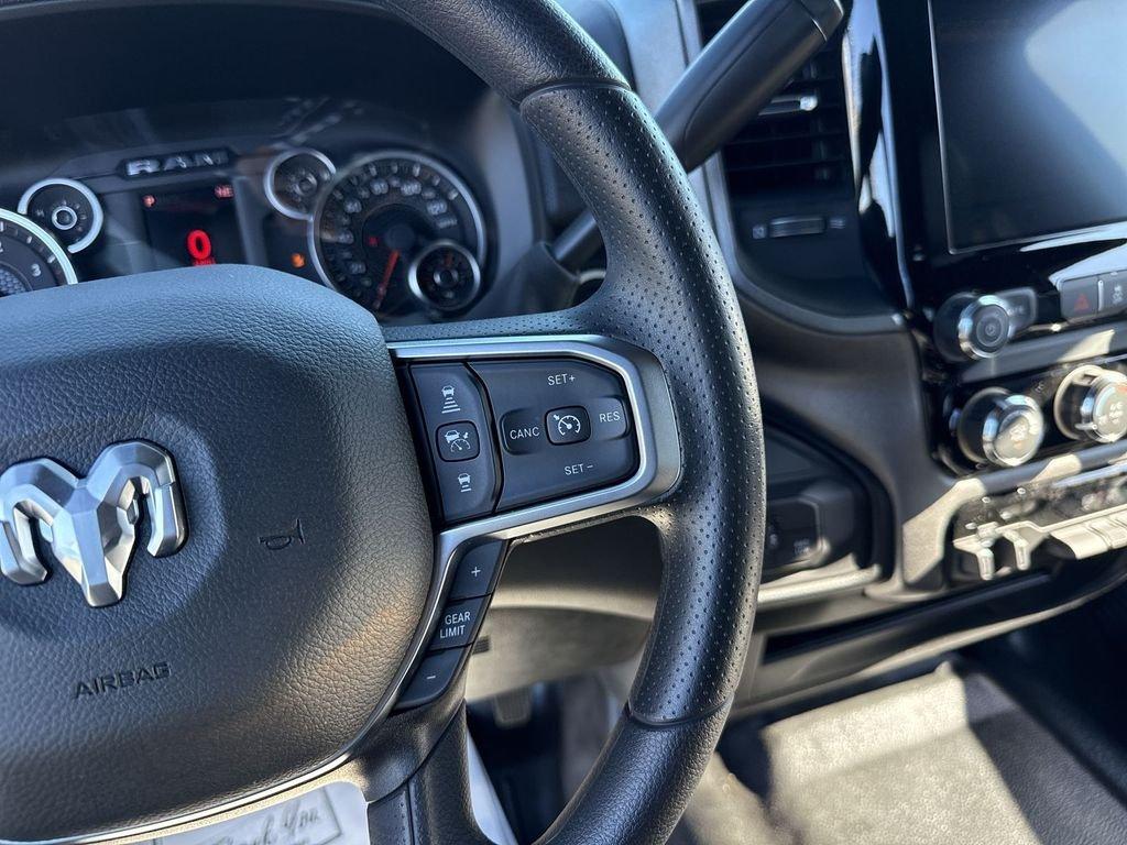 Ram 2500 Tradesman Crew Cab 4X4 6'4' Box - Thumbnail 13