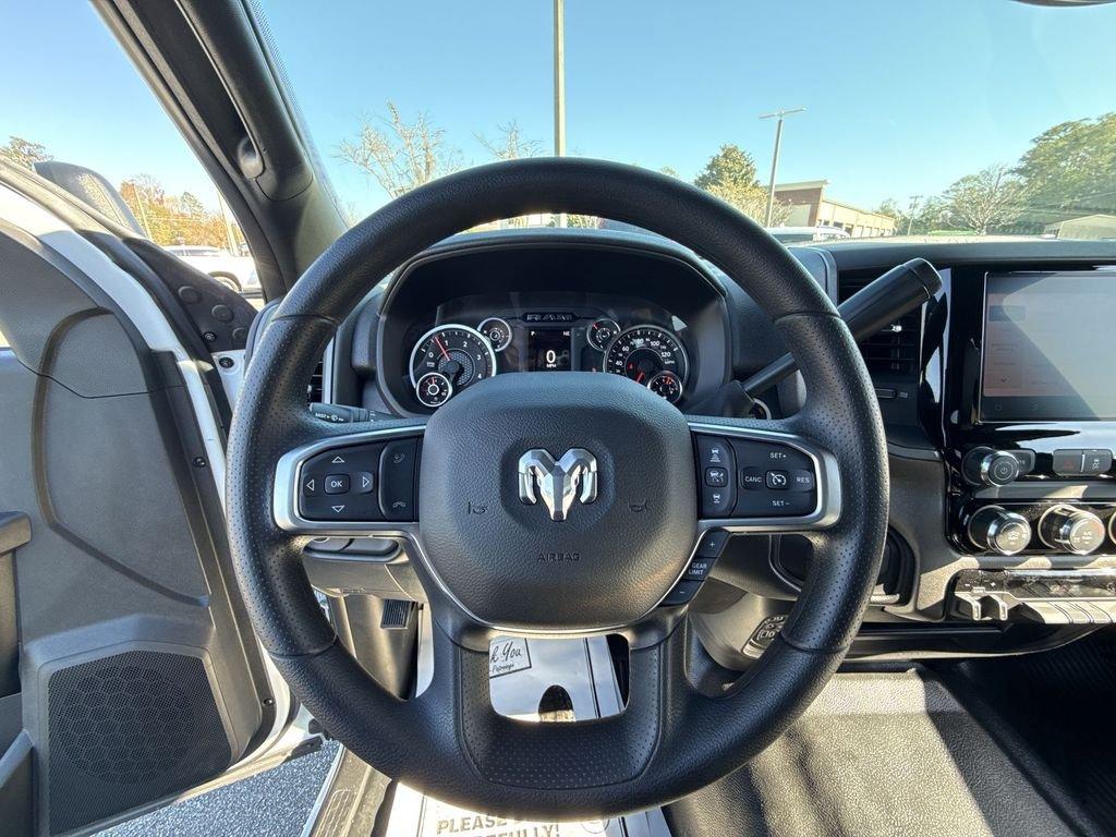 Ram 2500 Tradesman Crew Cab 4X4 6'4' Box - Thumbnail 12