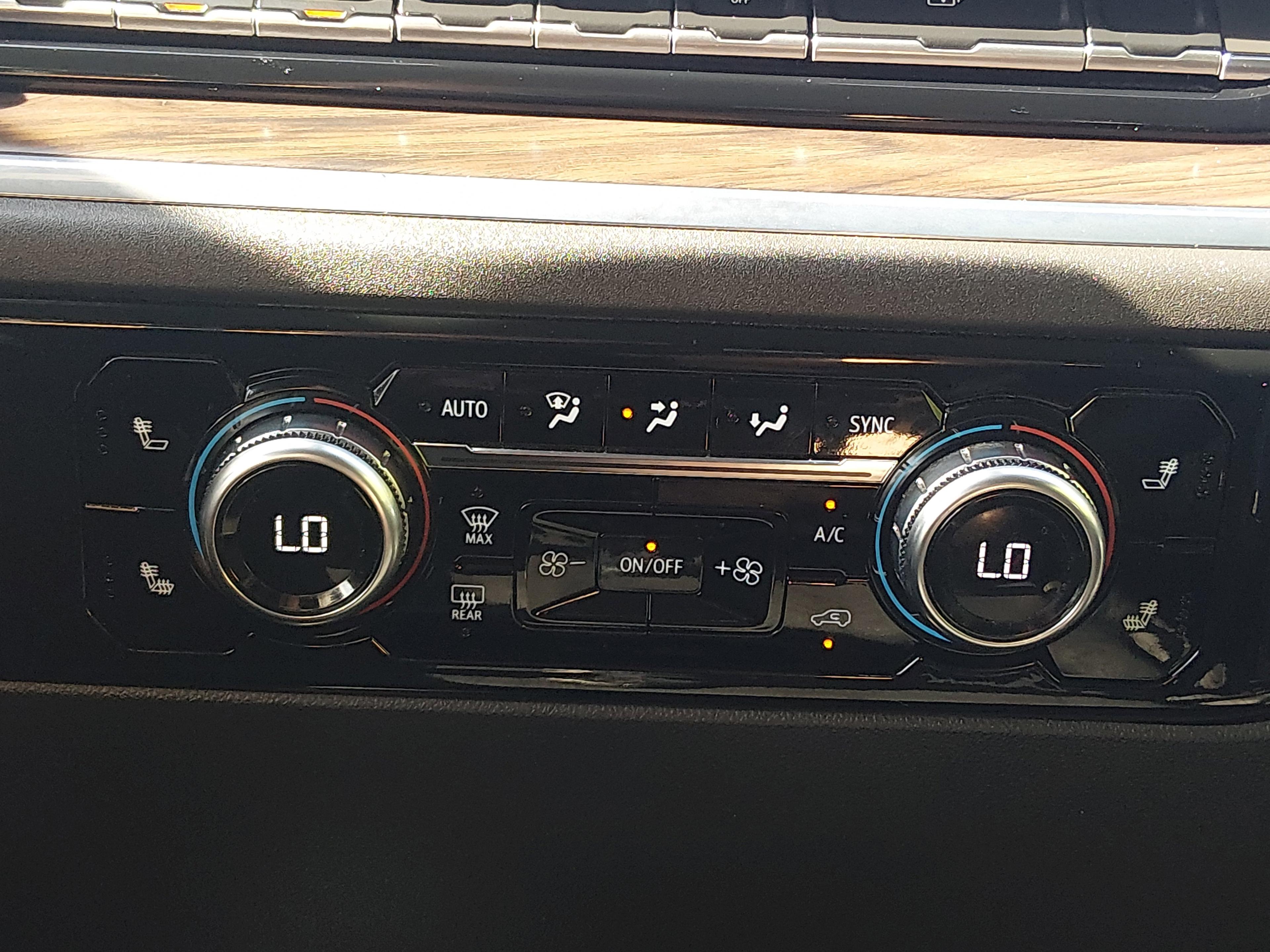 GMC Sierra 1500 2Wd Crew Cab 147" Slt - Thumbnail 18