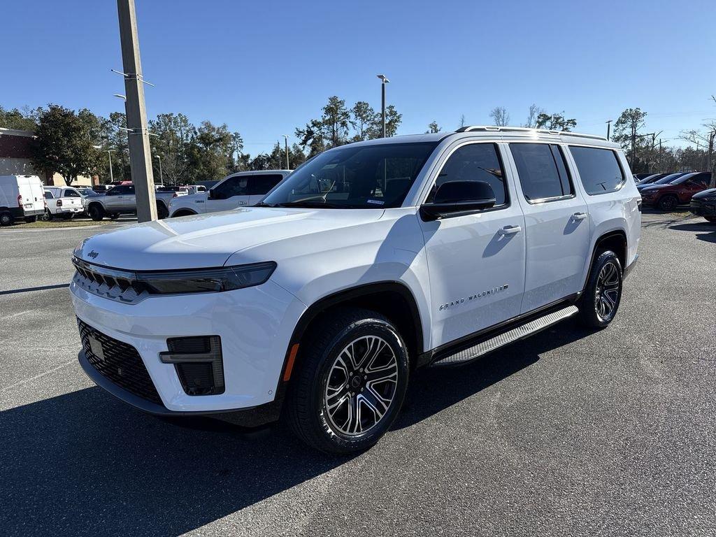 Jeep Grand Wagoneer L 4X4 - Thumbnail 6