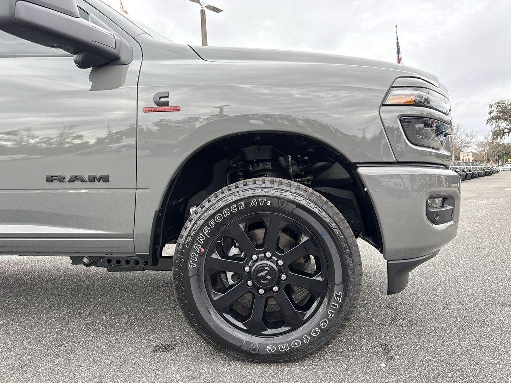 Ram 2500 Laramie Crew Cab 4X4 6'4' Box - Thumbnail 11