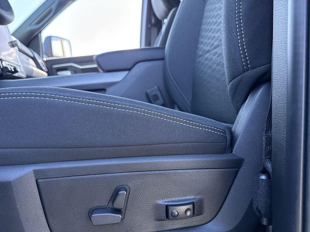 Ram 2500 Big Horn Crew Cab 4X4 6'4' Box - Thumbnail 13