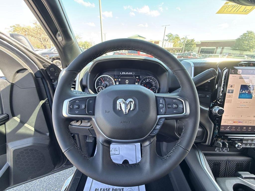 Ram 2500 Big Horn Crew Cab 4X4 6'4' Box - Thumbnail 15