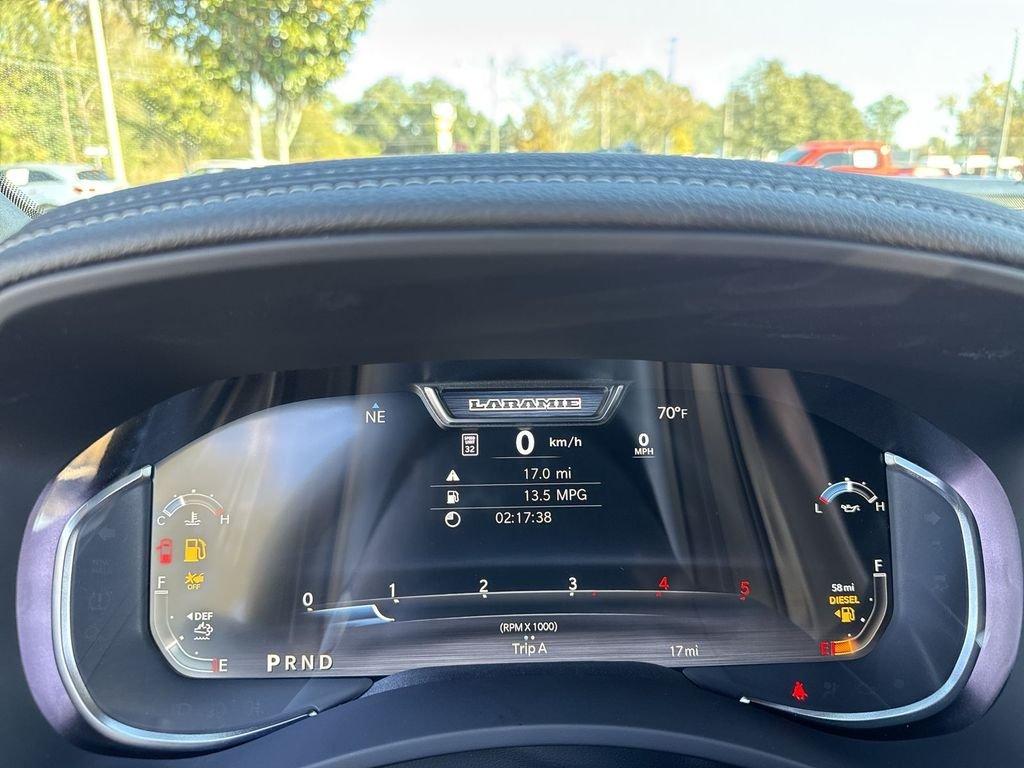 Ram 3500 Laramie Mega Cab 4X4 6'4' Box - Thumbnail 20