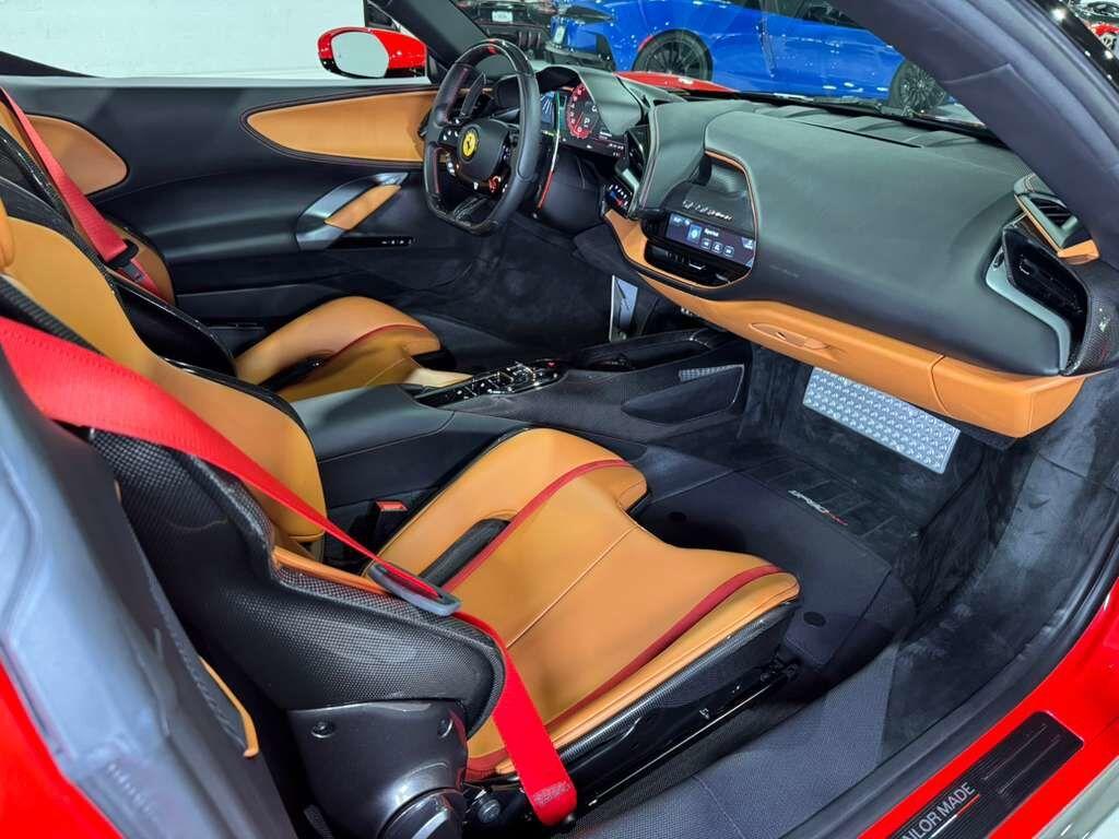 Ferrari SF90 Spider - Thumbnail 20