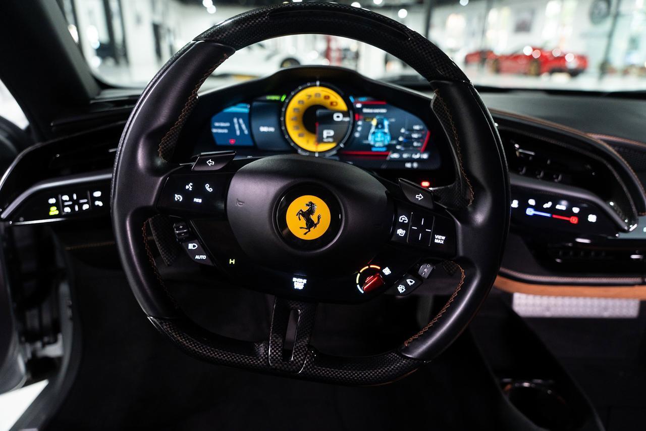 Ferrari SF90 Stradale - Thumbnail 14