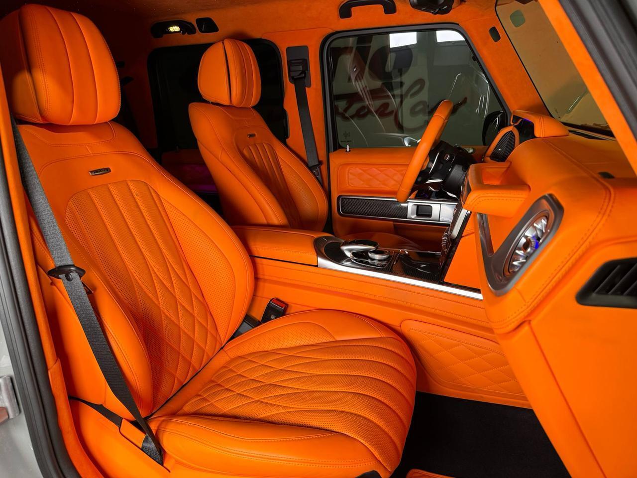 Mercedes-Benz G-Class - Thumbnail 17