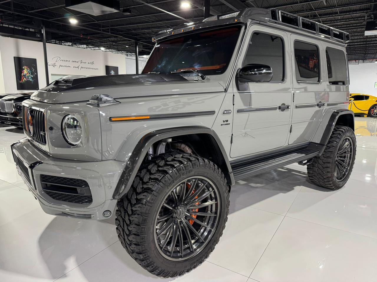 Mercedes-Benz G-Class - Thumbnail 3