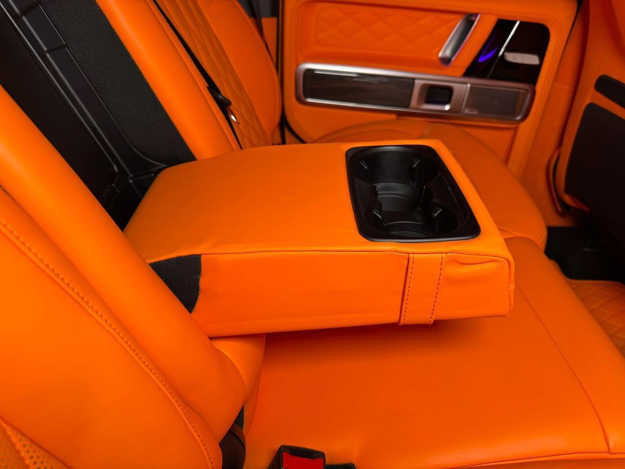 Mercedes-Benz G-Class - Thumbnail 14