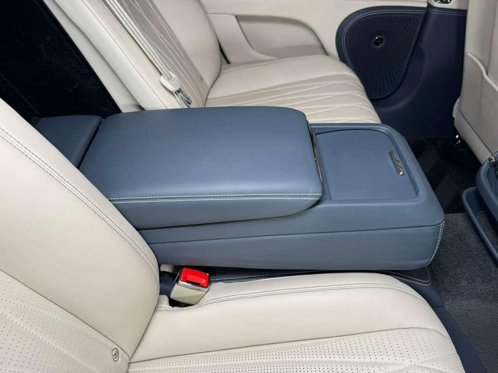 Bentley Flying Spur - Thumbnail 14