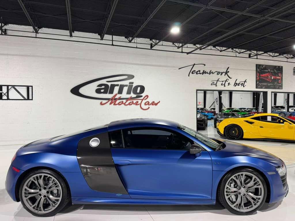 Audi R8 - Thumbnail 8