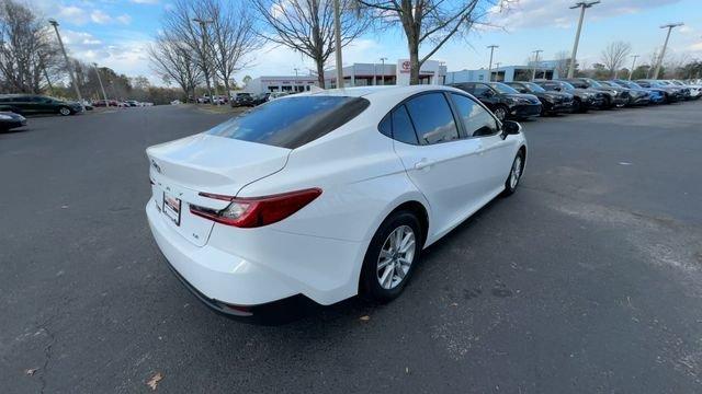 Toyota Camry Le Fwd - Thumbnail 17