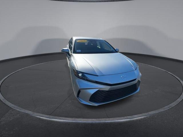 Toyota Camry Le Fwd - Thumbnail 6